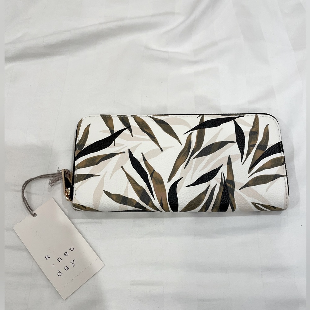 Palm Leaf Wallet
